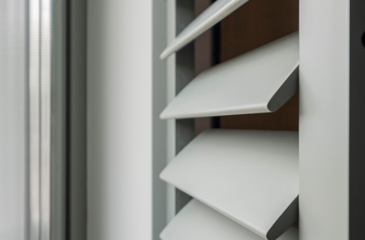 Jasno shutters