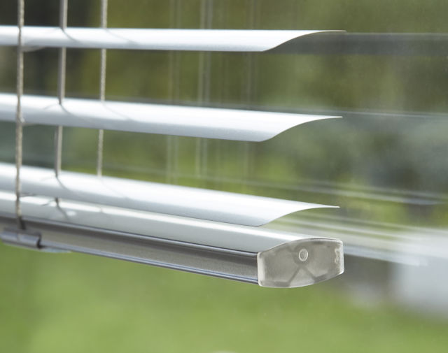 Luxaflex Horizontale Aluminium Jaloezieën 