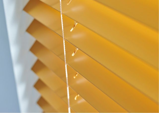 Luxaflex Houten Jaloezieën