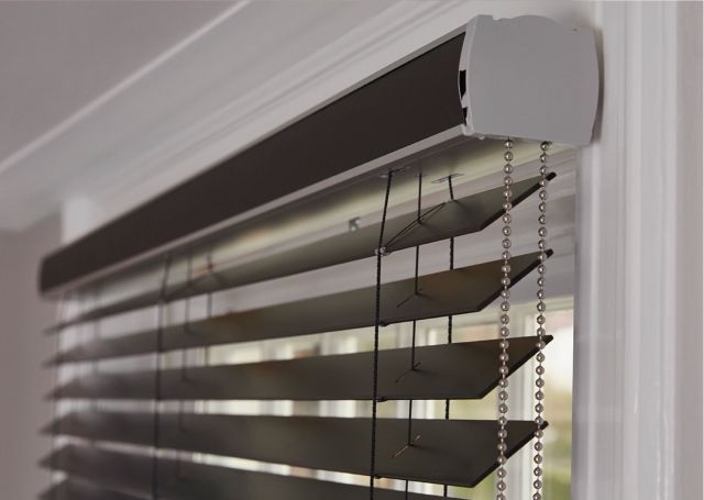Luxaflex Houten Jaloezieën